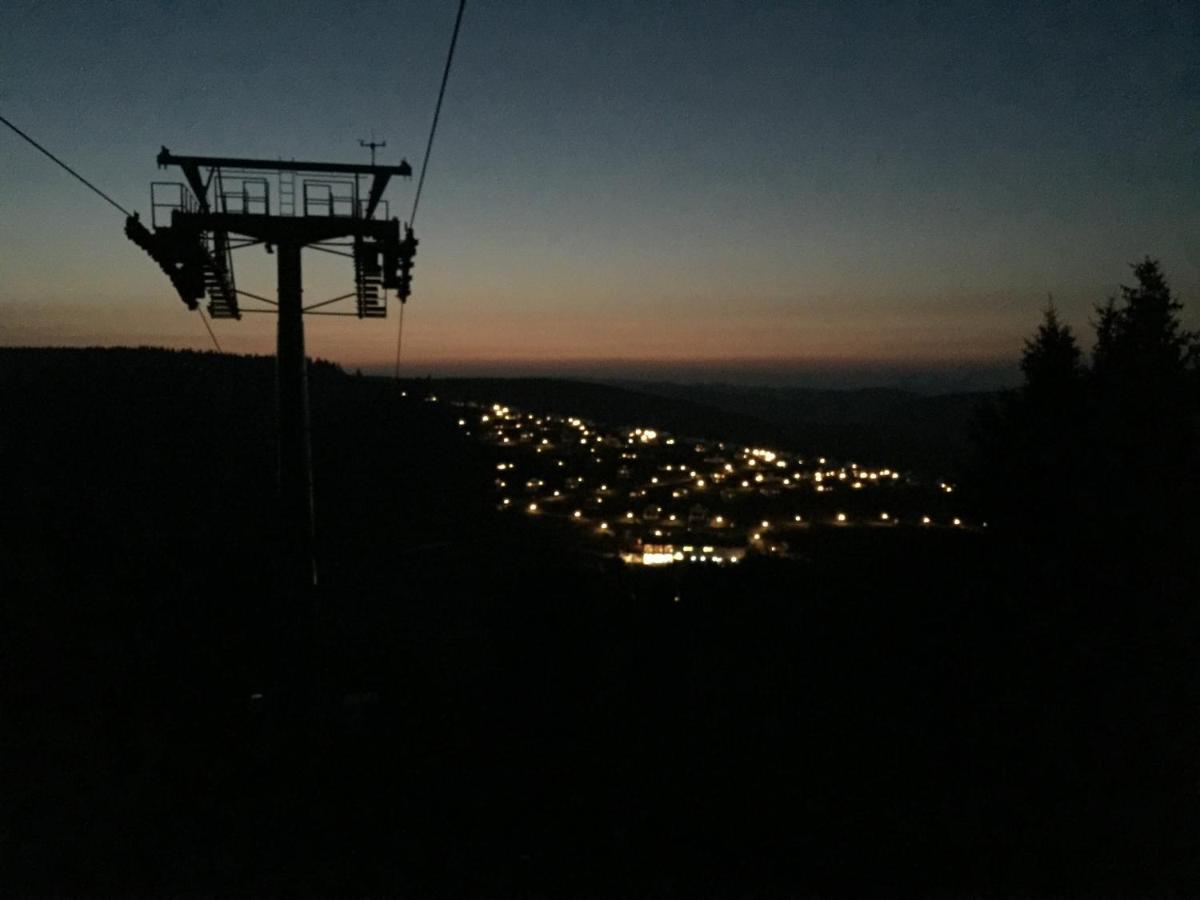 Goski & Gobike Winterberg Netflix And Waiputv Free Exteriör bild